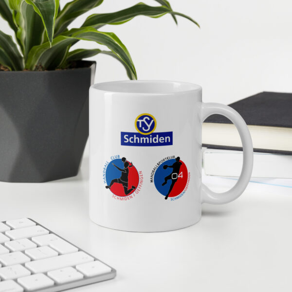 Weiße, glänzende Tasse
